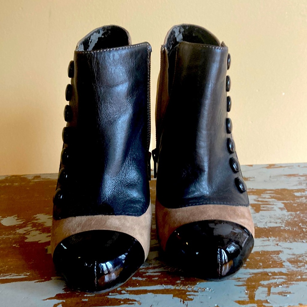 Gianni Bini Steampunk Victorian button booties